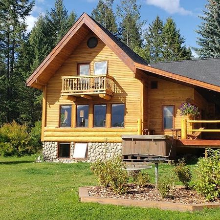 Kicking Horse Canyon Guest House Golden Exterior foto