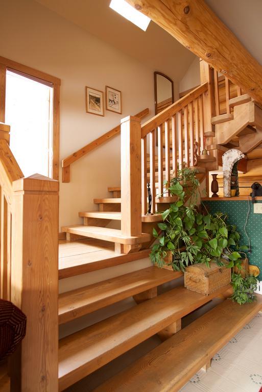 Kicking Horse Canyon Guest House Golden Exterior foto