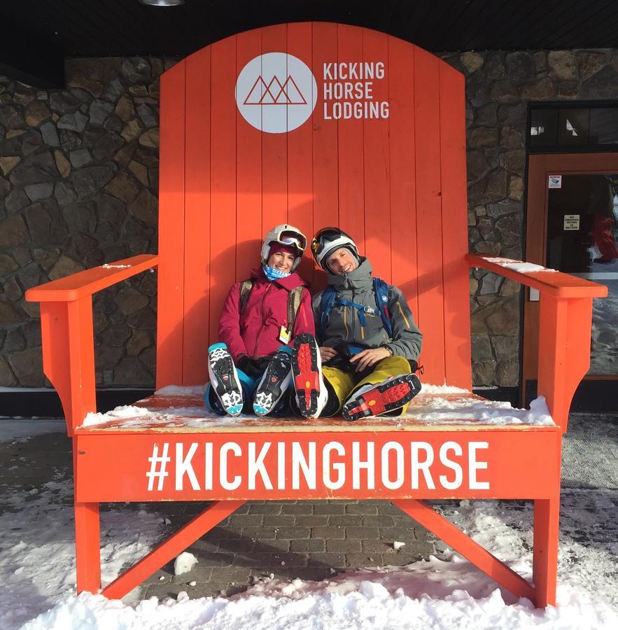 Kicking Horse Canyon Guest House Golden Exterior foto