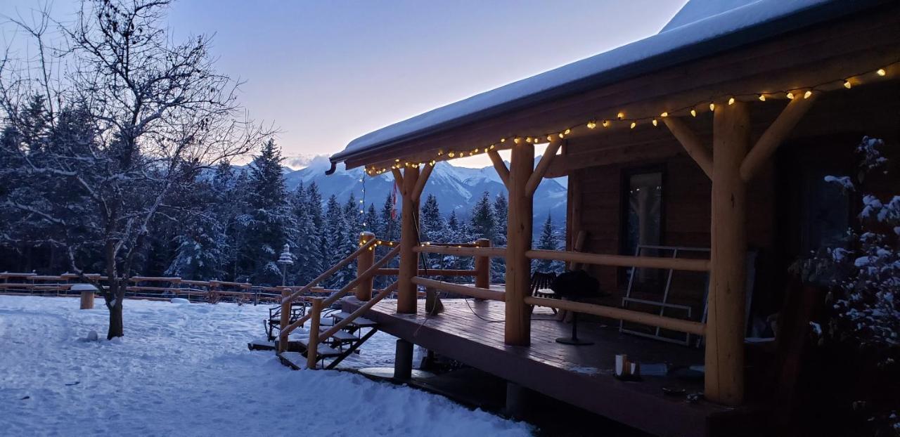 Kicking Horse Canyon Guest House Golden Exterior foto